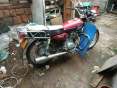 本车八成新，车况好，立马能骑